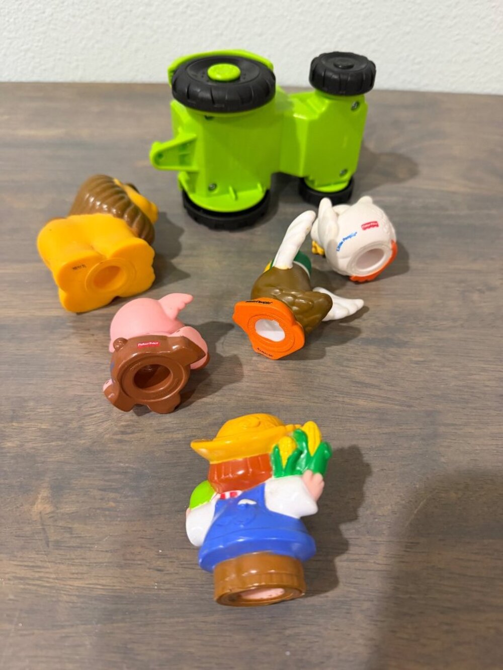 Mattel Fisher-Price Little People Farm Animals Farmer and Tractor Multiple Years - Picture 3 of 3